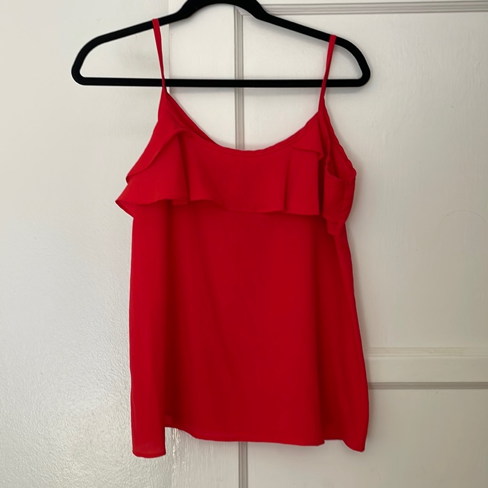 Bright red slip tank